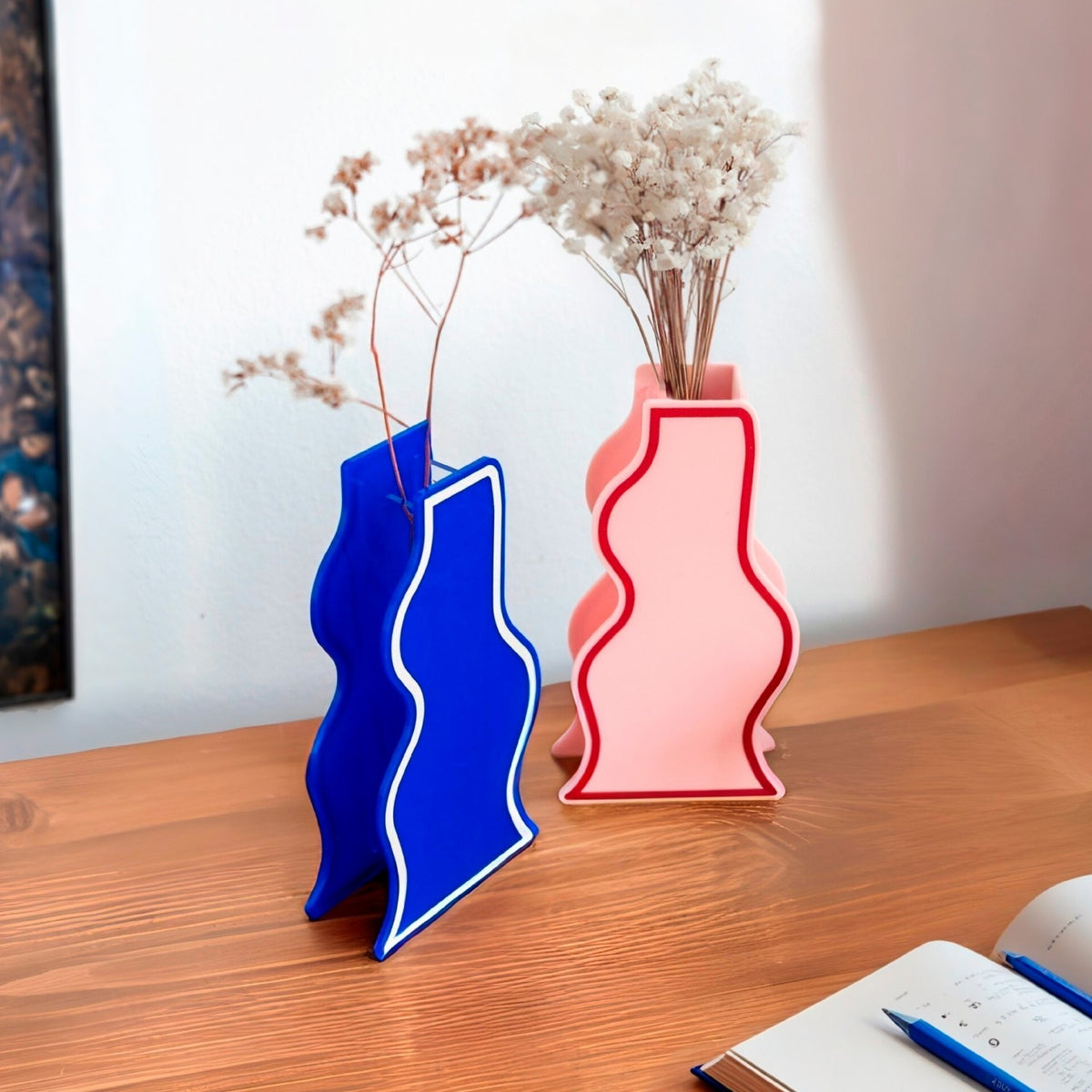 💙 Helio Ferretti | Pop Art Vase | Blue Vase